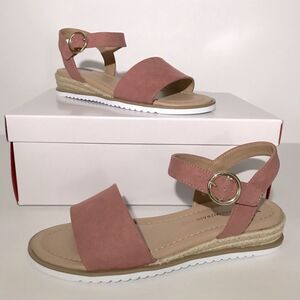 Isaac Mizrahi Live! Cassidy Wedge Sandal